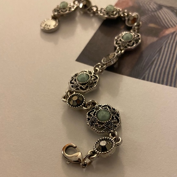 Liz Claiborne Vintage Silver Bracelet with Blue Stone - Picture 5 of 5